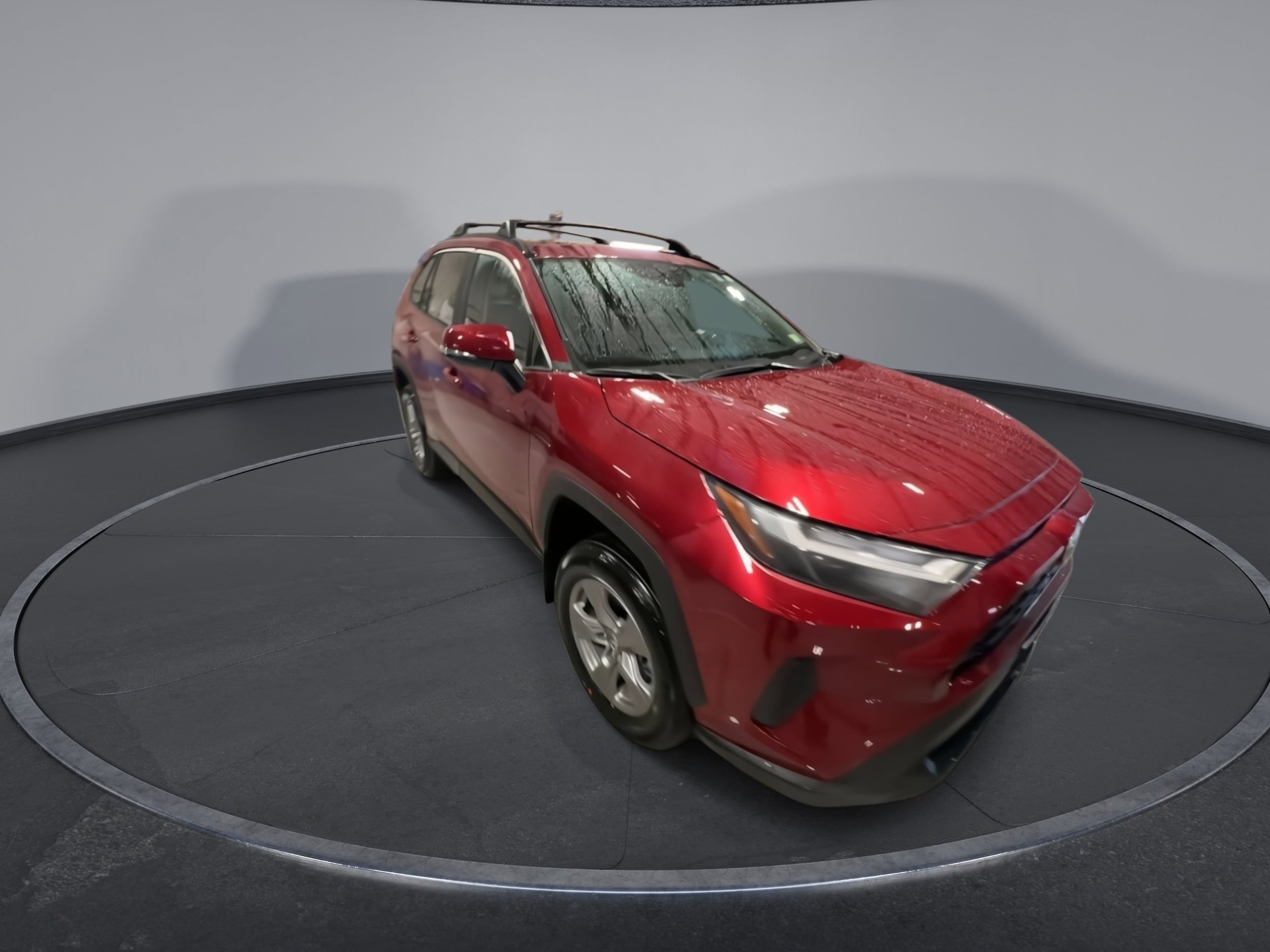 2025 Toyota RAV4 XLE's photo