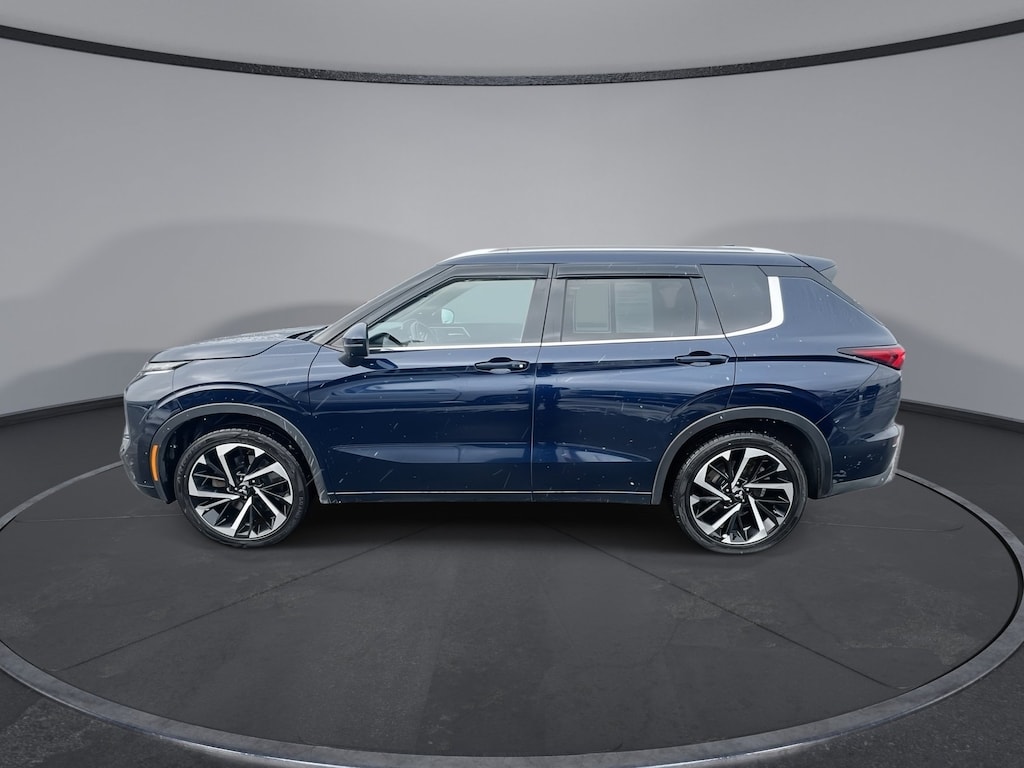 Used 2022 Mitsubishi Outlander SEL CUV