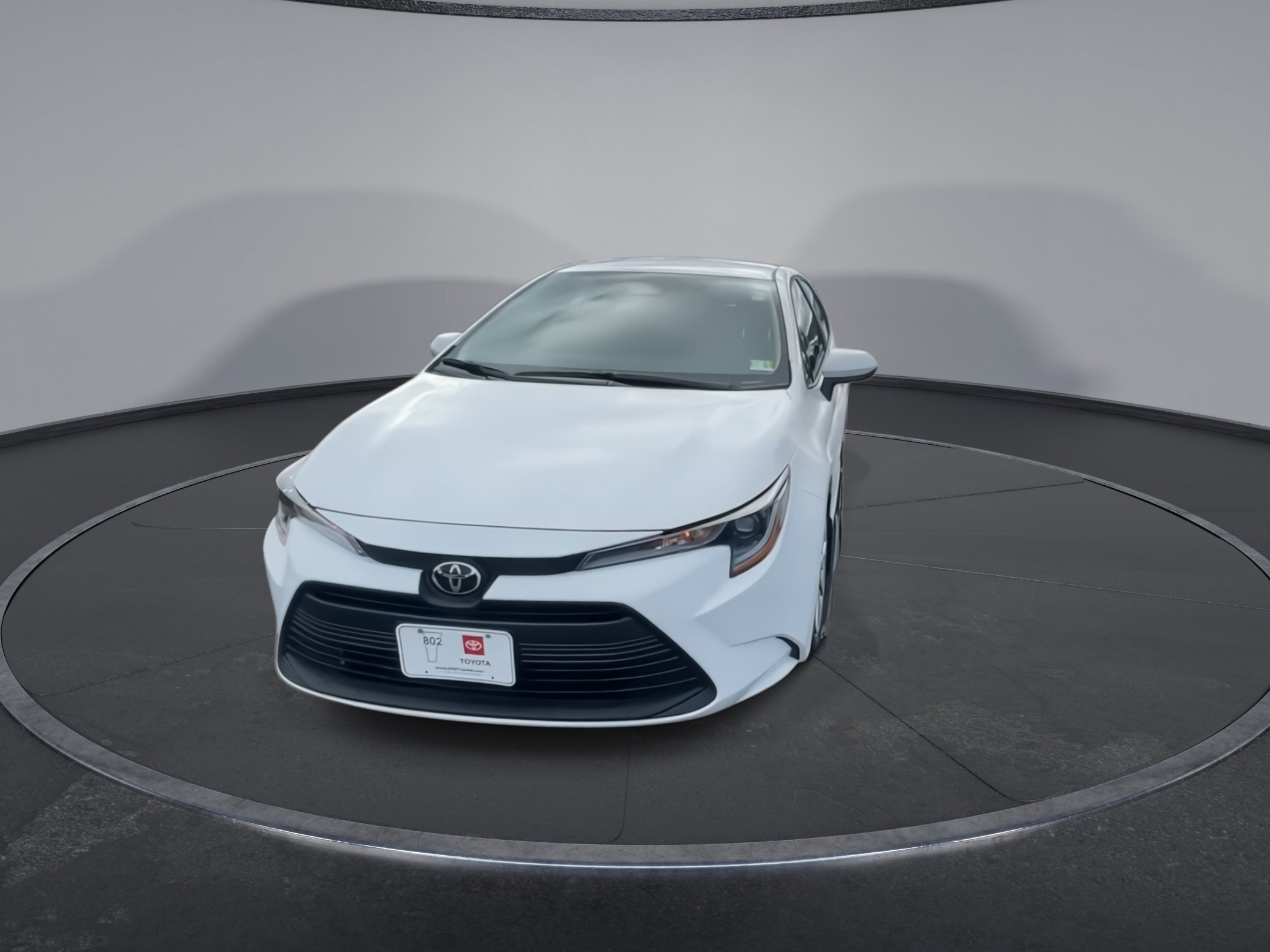 2026 Toyota Corolla LE photo 4