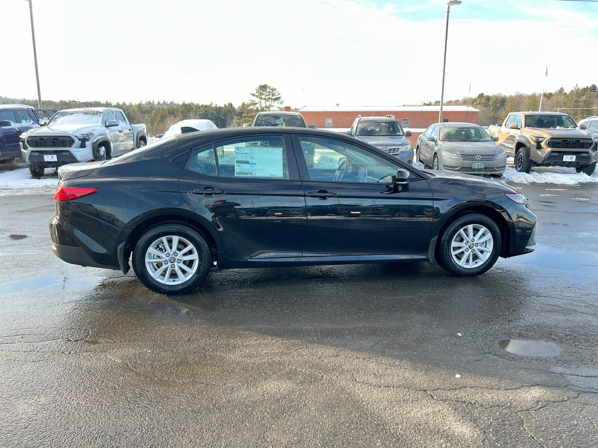 2026 Toyota Camry LE's photo