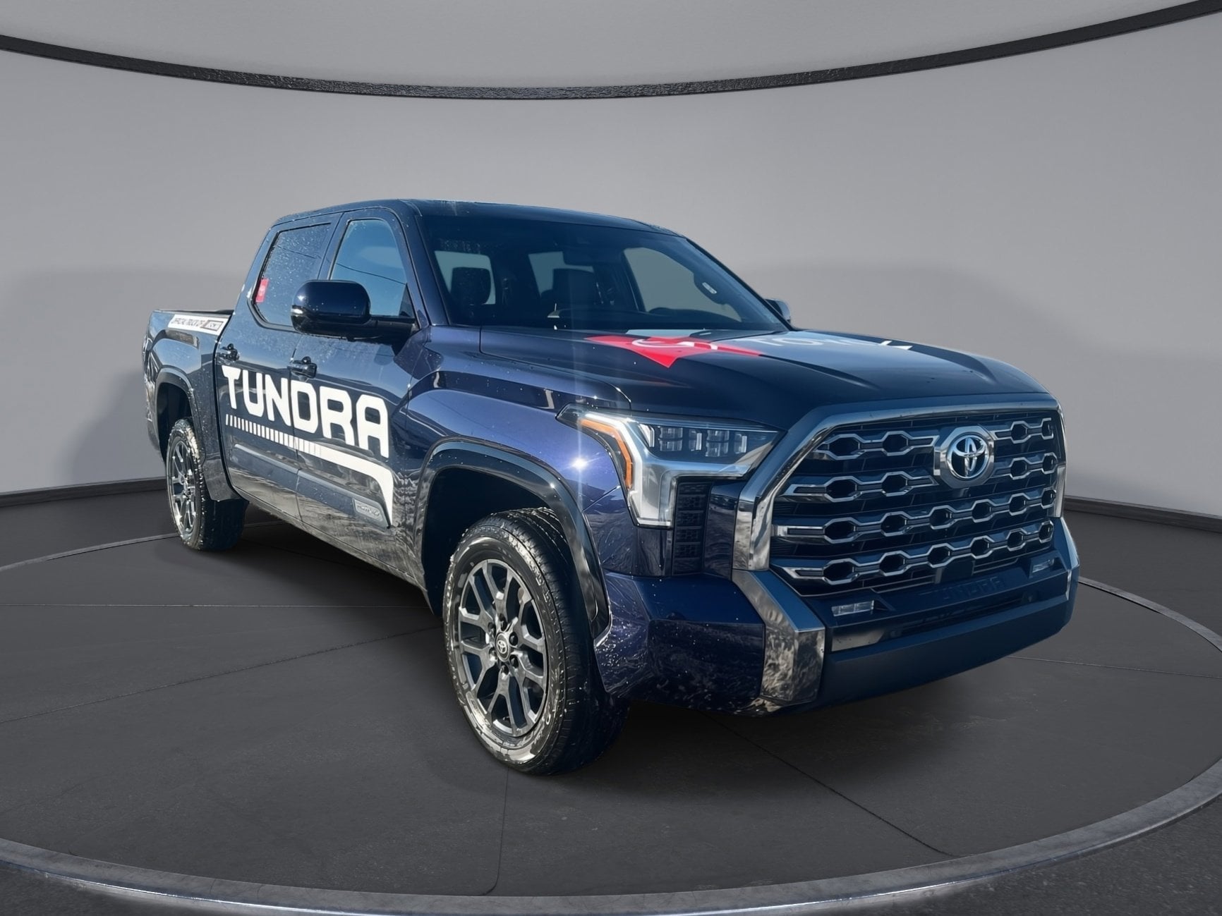 2025 Toyota Tundra Platinum's photo