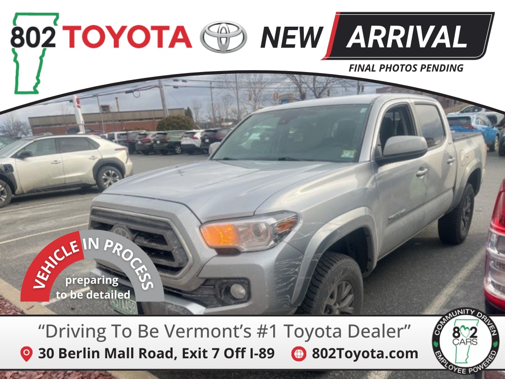 2023 Toyota Tacoma SR5's photo