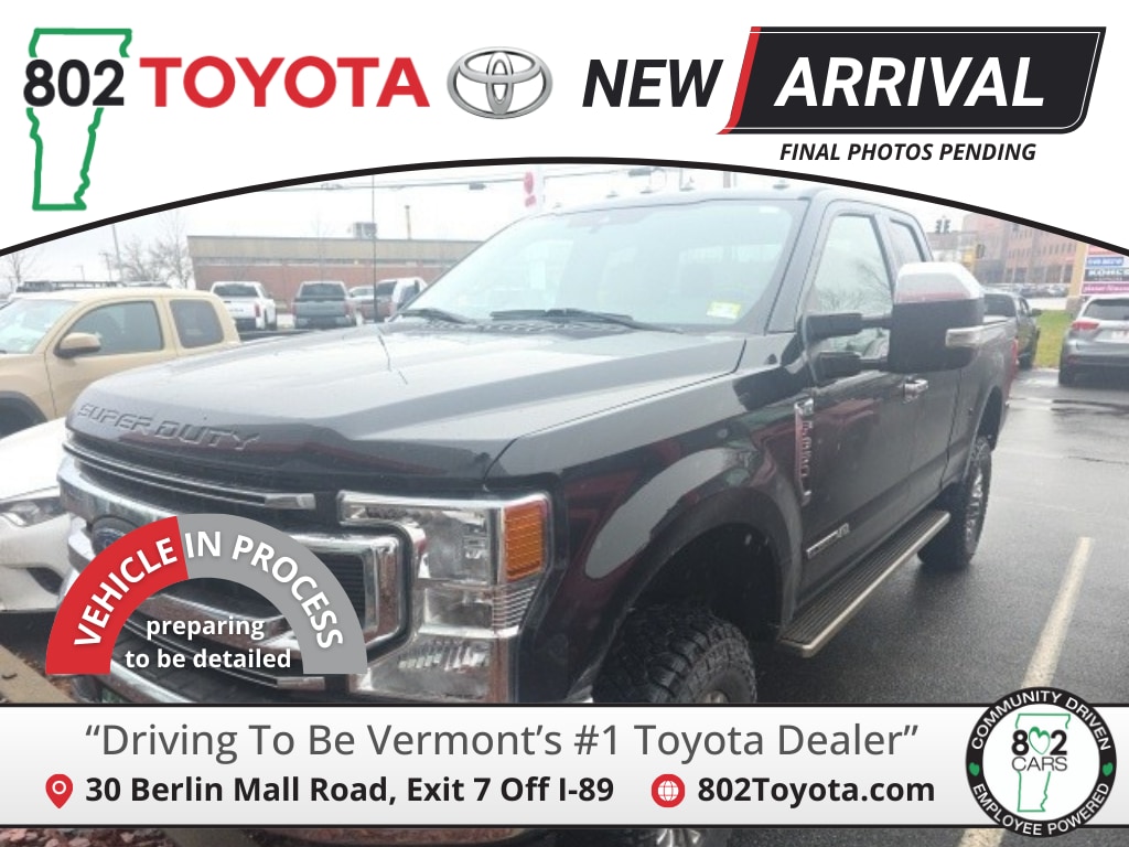 2022 Ford F-350 Super Duty XLT's photo