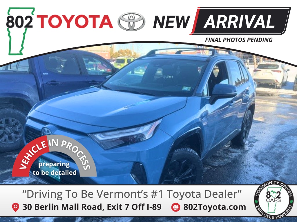 2023 Toyota RAV4 SE