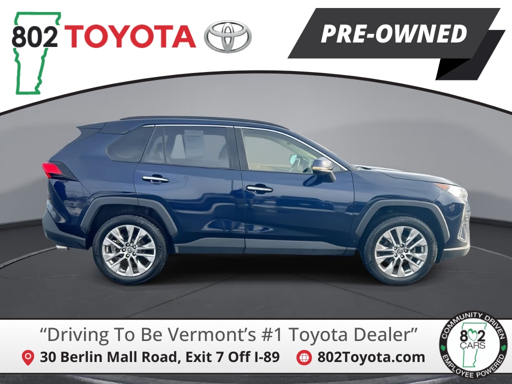 2019 Toyota RAV4 Limited's photo