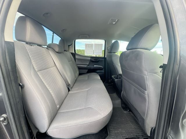 2021 Toyota Tacoma SR5 - Photo 16