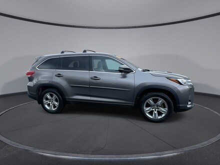 2019 Toyota Highlander Limited V6 SUV