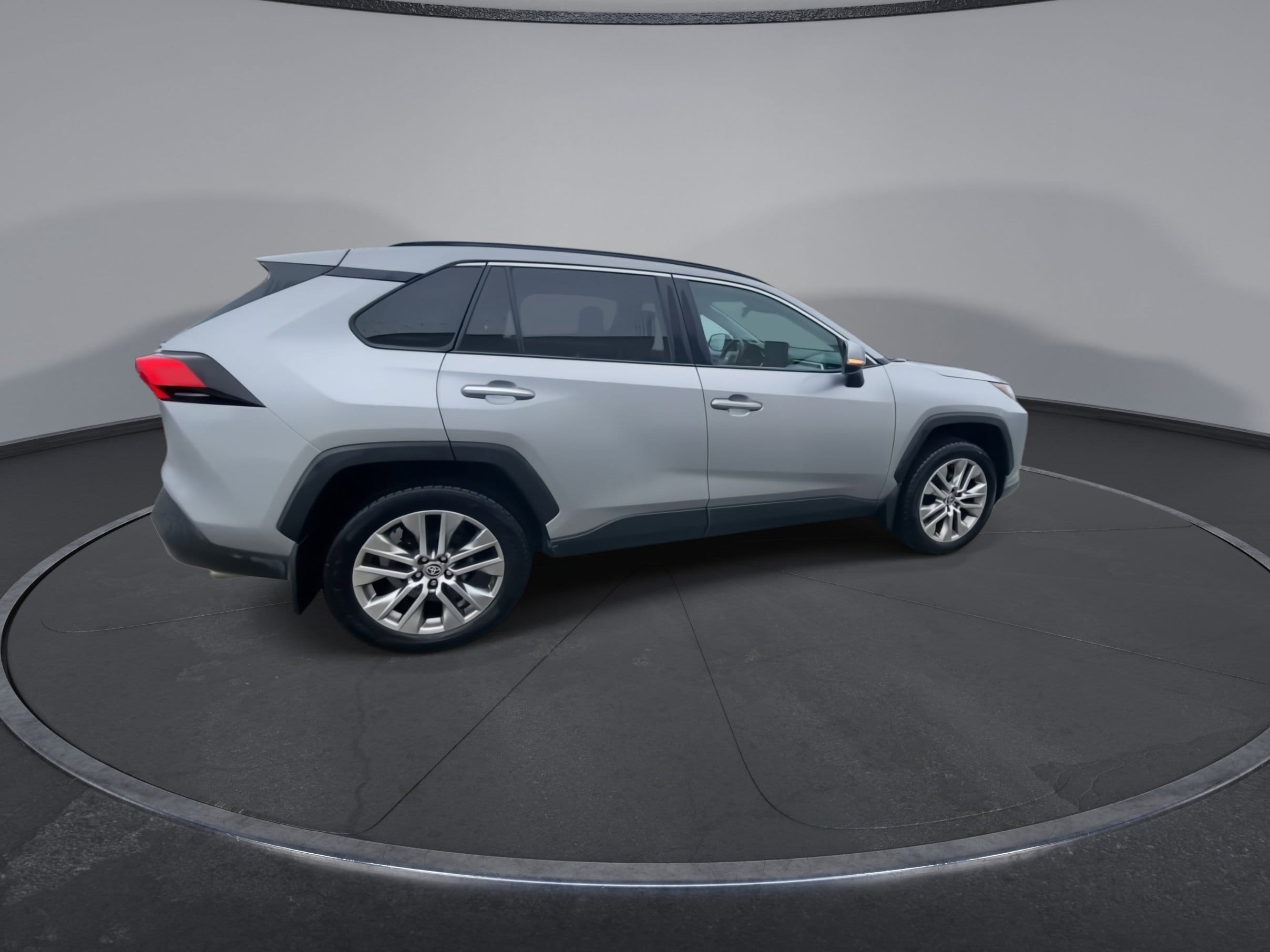 2023 Toyota RAV4 Limited - Photo 13