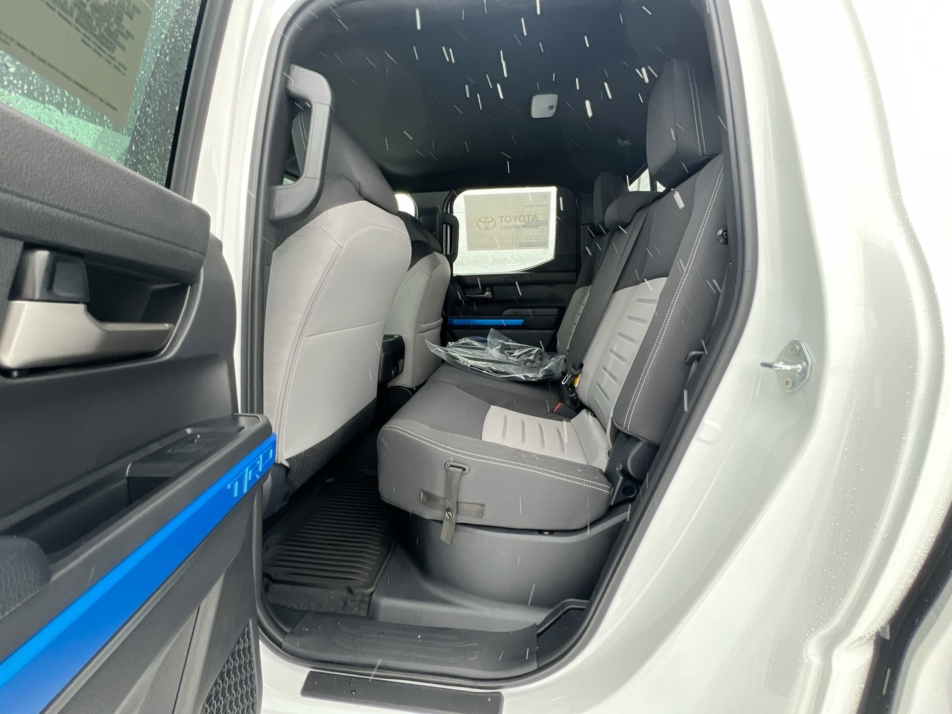 2025 Toyota Tacoma TRD Off Road - Photo 20