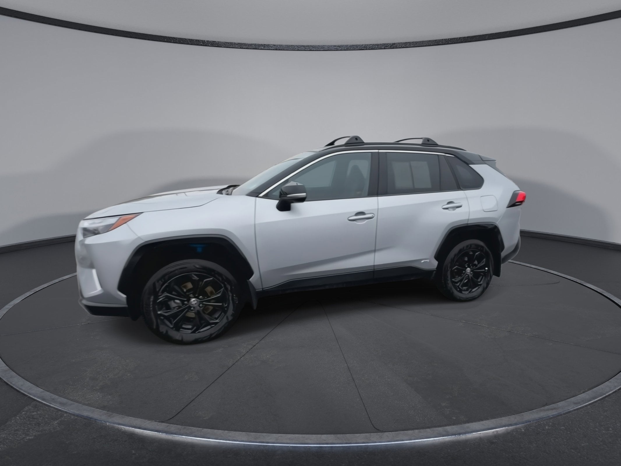 2024 Toyota RAV4 XSE - Photo 7