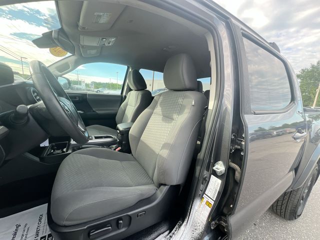 2021 Toyota Tacoma SR5 - Photo 19