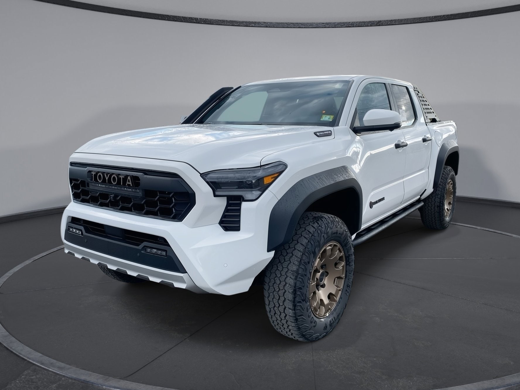 2025 Toyota Tacoma Trailhunter's photo