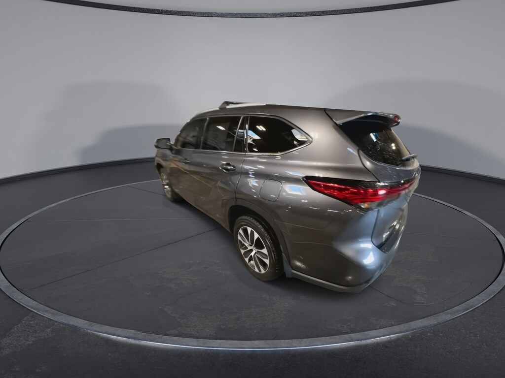 Certified 2022 Toyota Highlander XLE SUV