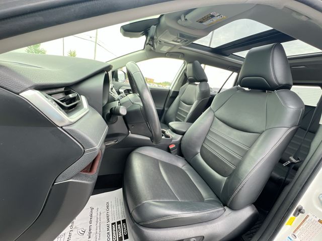 2020 Toyota RAV4 Limited - Photo 21