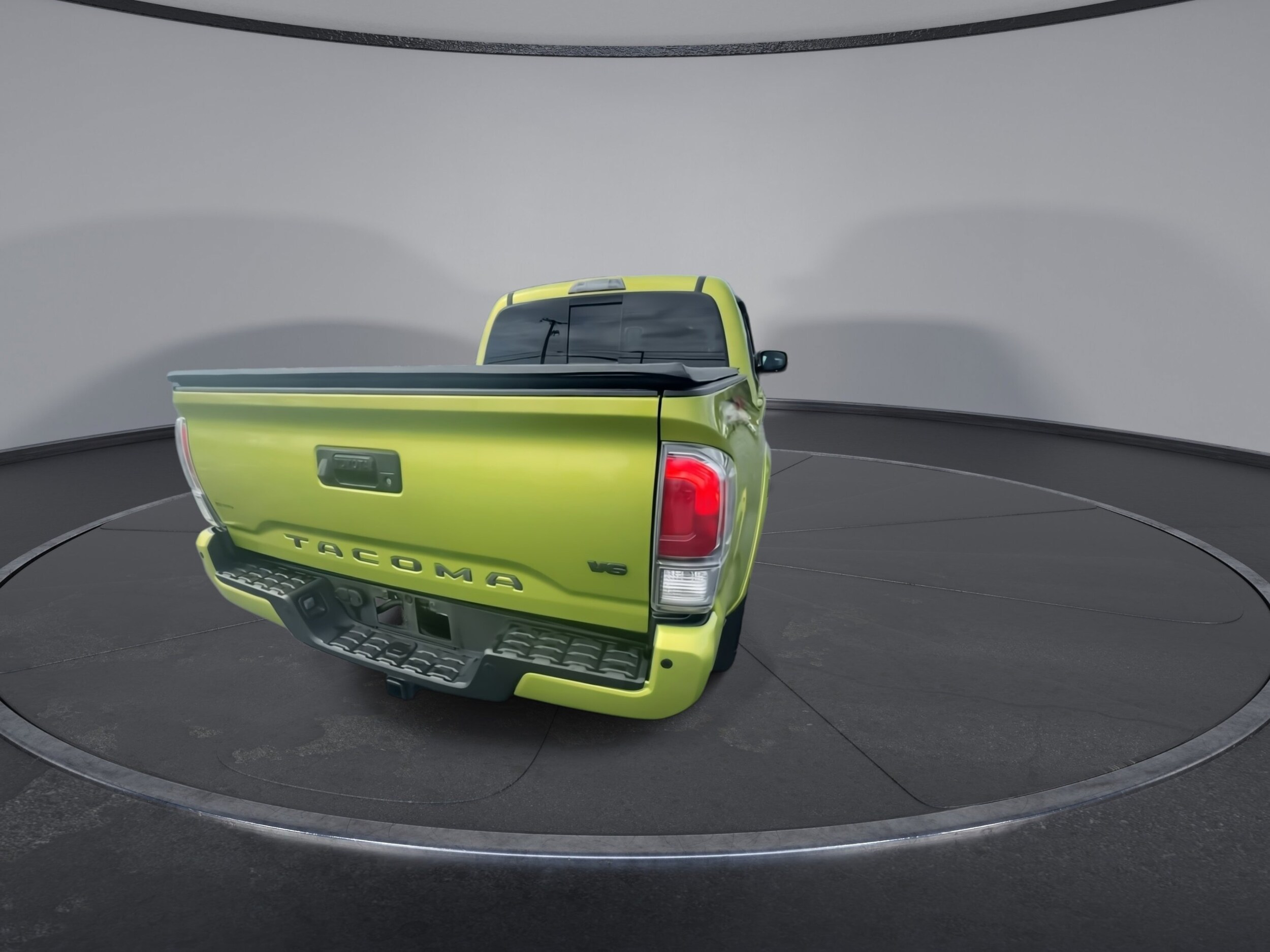 2023 Toyota Tacoma TRD Sport V6 photo 3