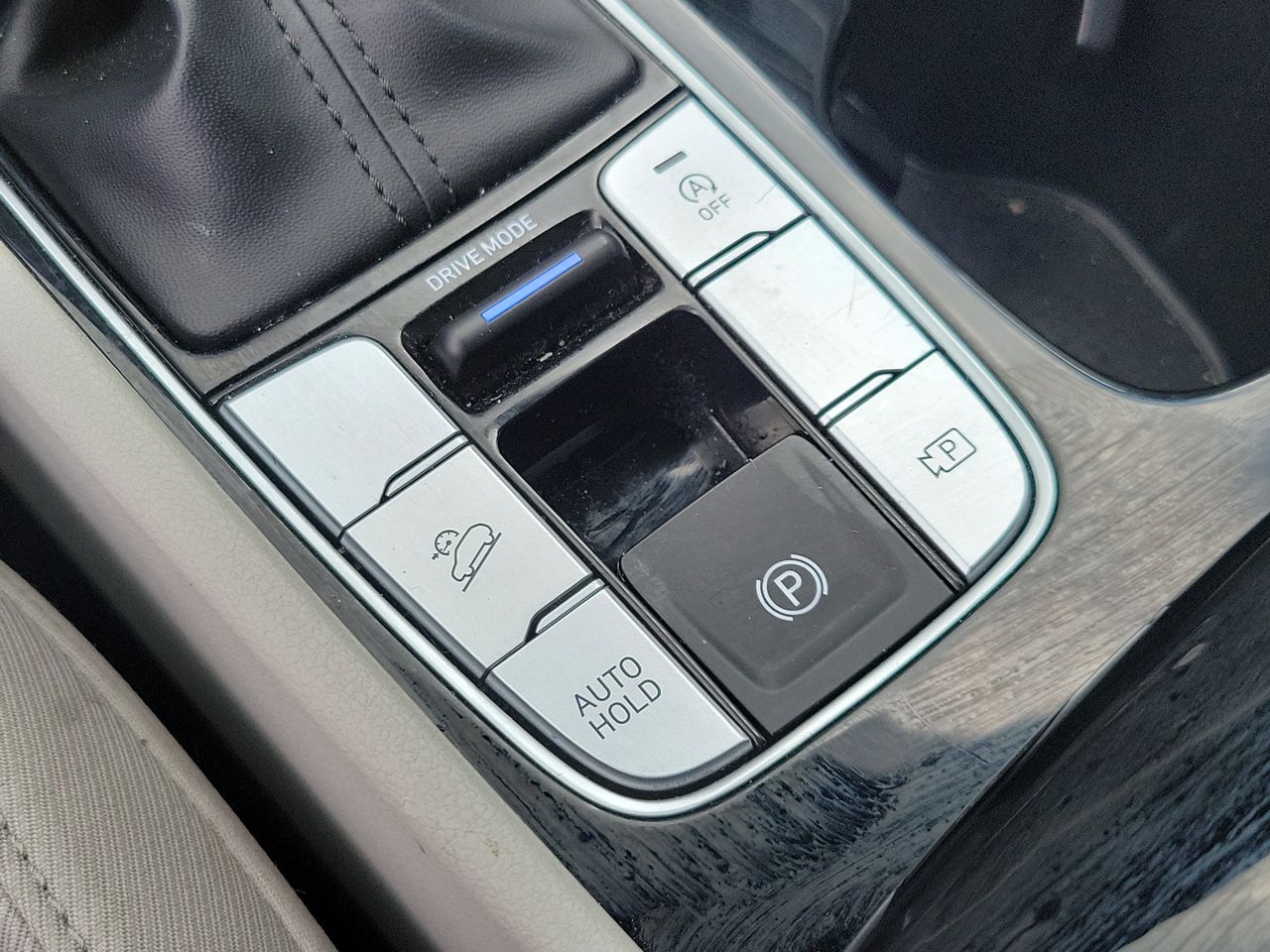 2025 Hyundai Tucson SEL - Photo 28