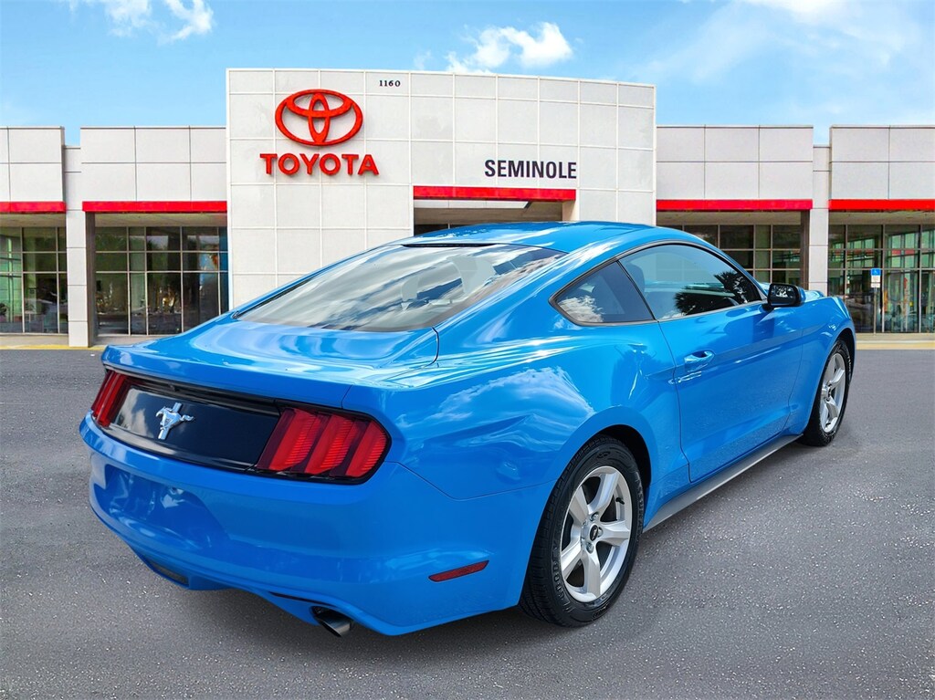 Used 2017 Ford Mustang V6 Coupe