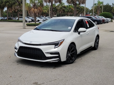2026 Toyota Corolla Hybrid SE Sedan