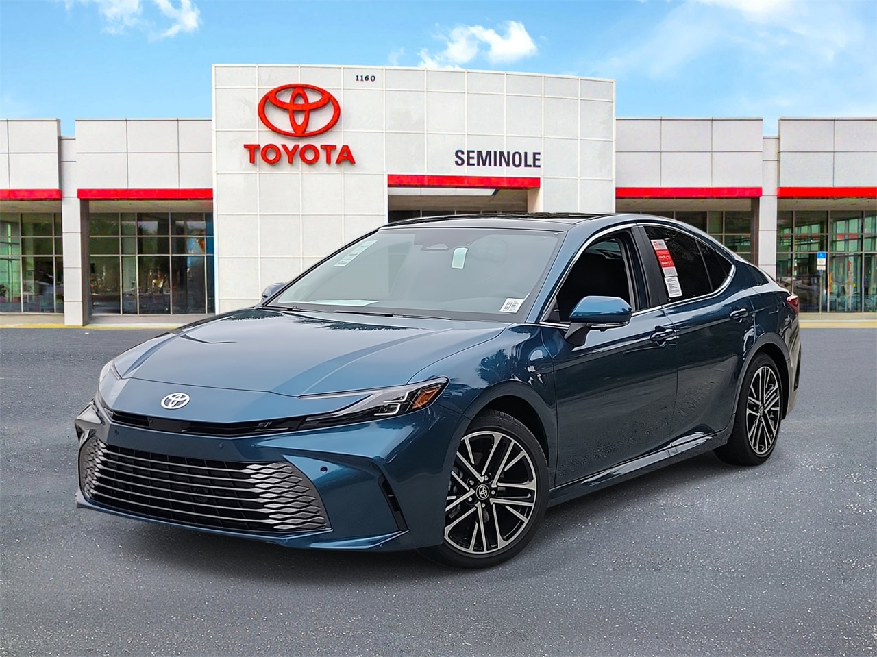 2026 Toyota Camry XLE's photo