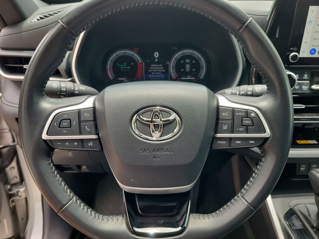 2025 Toyota Highlander XSE - Photo 20