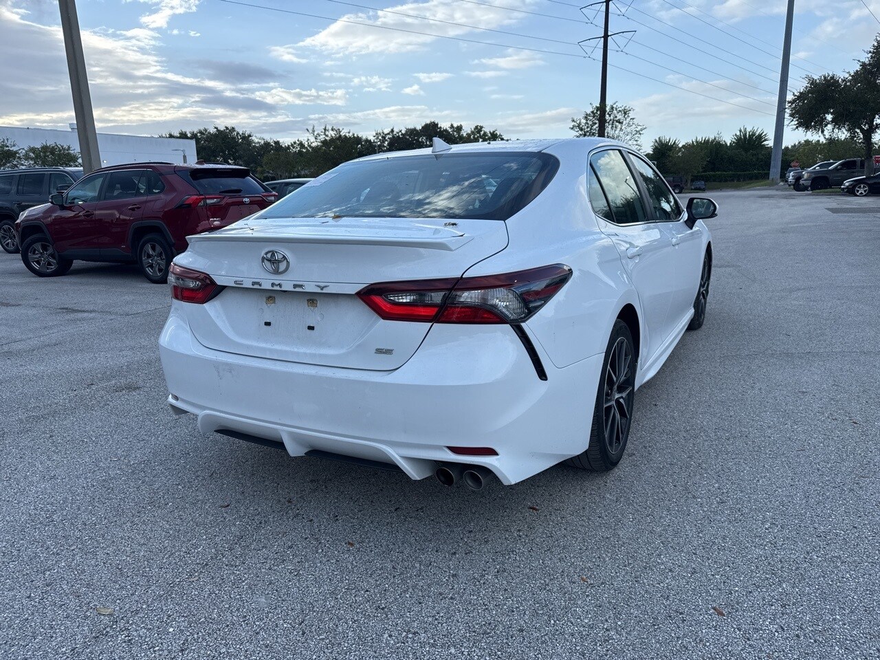 2024 Toyota Camry SE photo 2