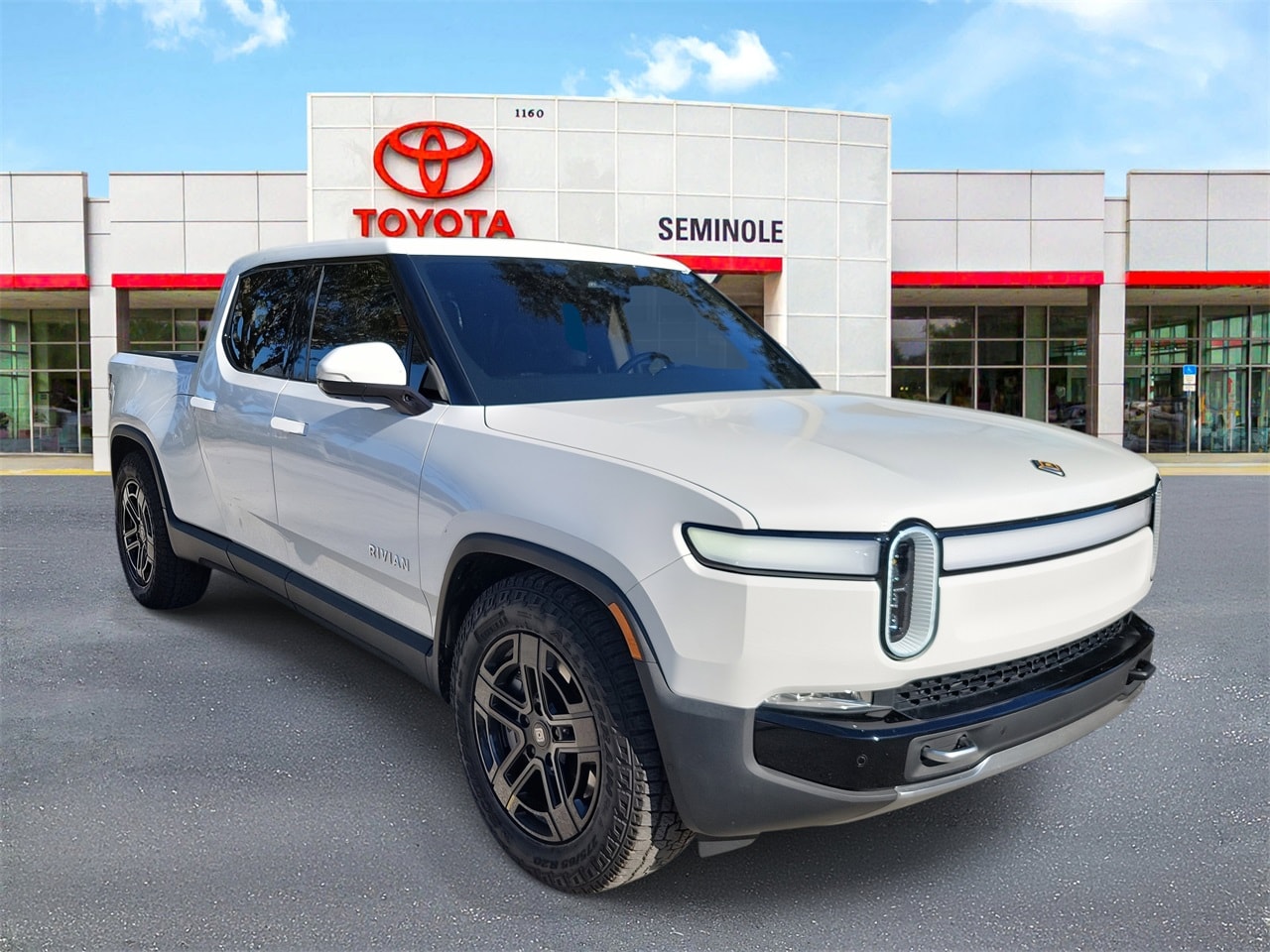 Used 2023 Rivian R1T Adventure with VIN 7FCTGBAAXPN029024 for sale in Sanford, FL