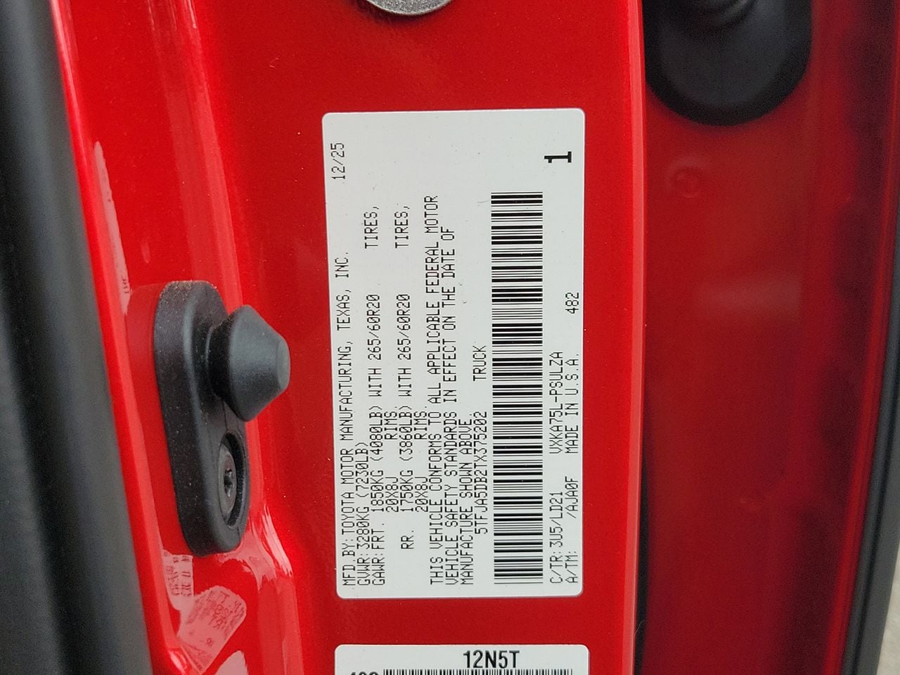 2026 Toyota Tundra Limited - Photo 32