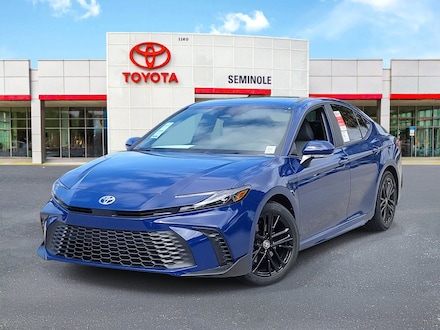 2026 Toyota Camry SE Sedan