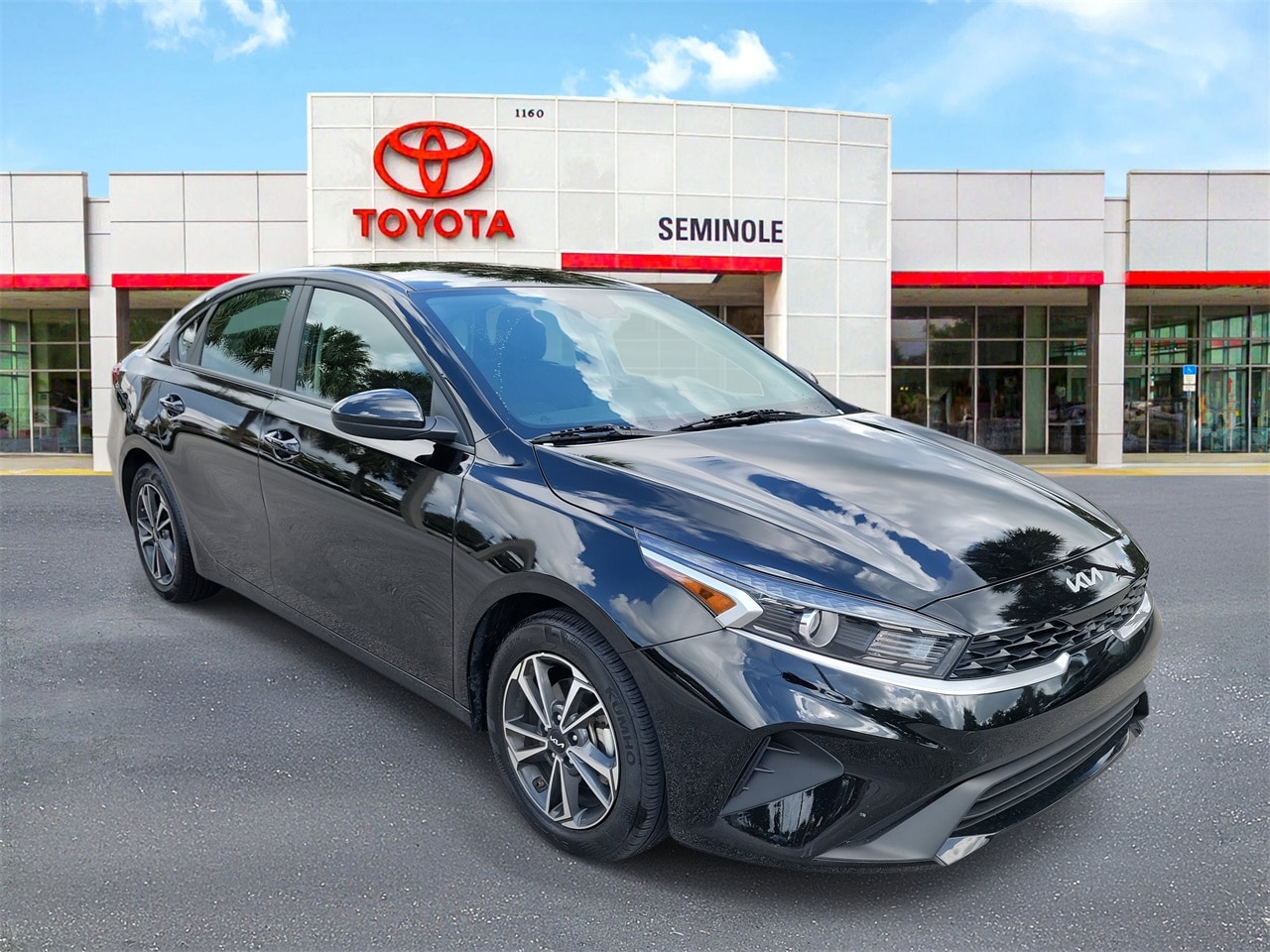Used 2024 Kia Forte LXS with VIN 3KPF24AD3RE762532 for sale in Sanford, FL