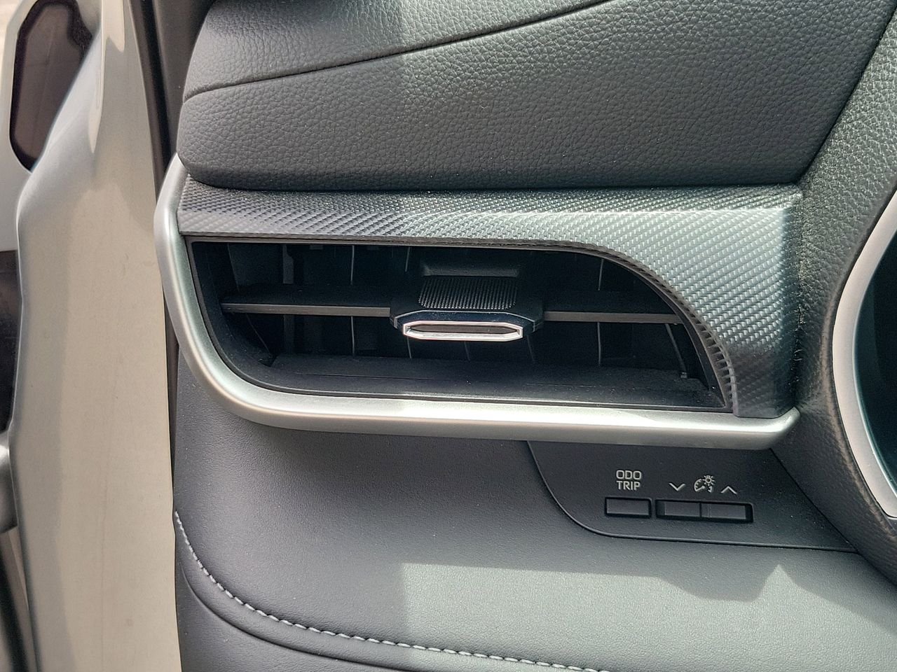 2025 Toyota Highlander XSE - Photo 34