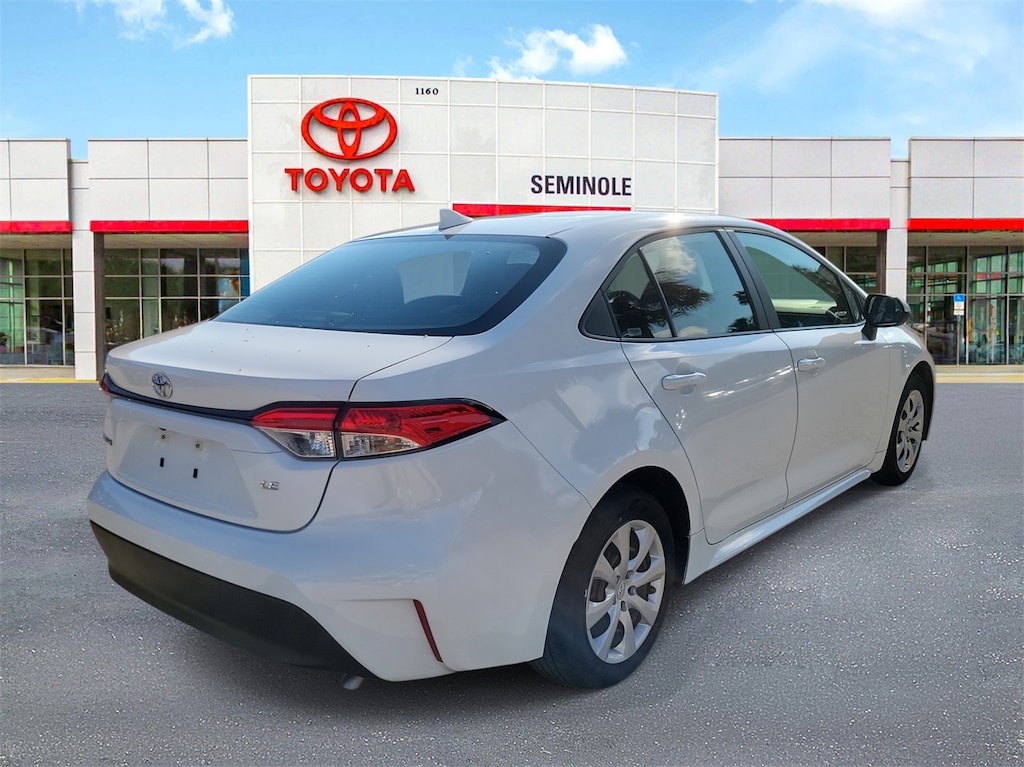 Used 2024 Toyota Corolla LE Sedan