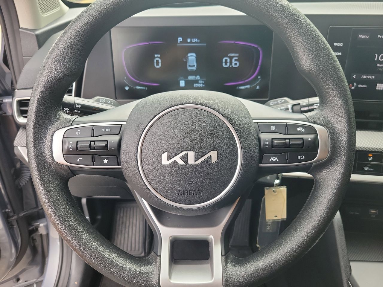 2025 Kia Sportage LX - Photo 17