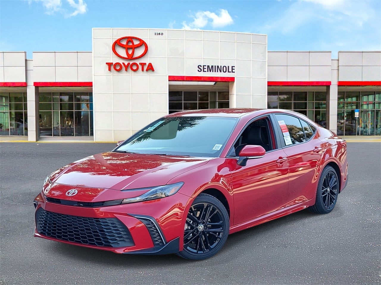 2026 Toyota Camry SE's photo