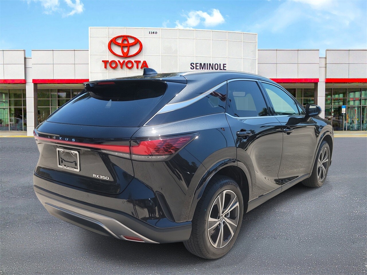 2024 Lexus RX 350 photo 3