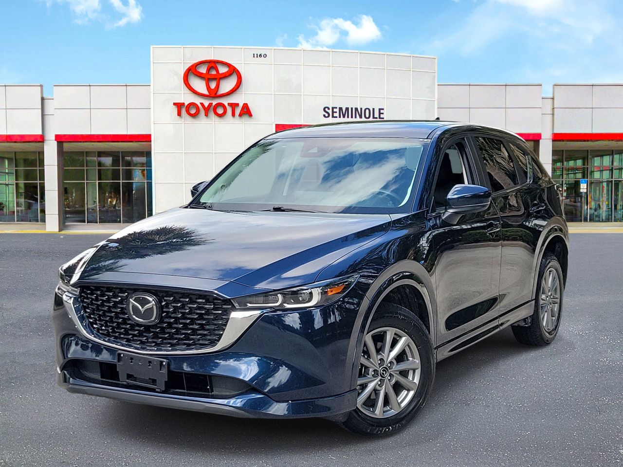 2025 Mazda CX-5 S Preferred package Auto AWD's photo