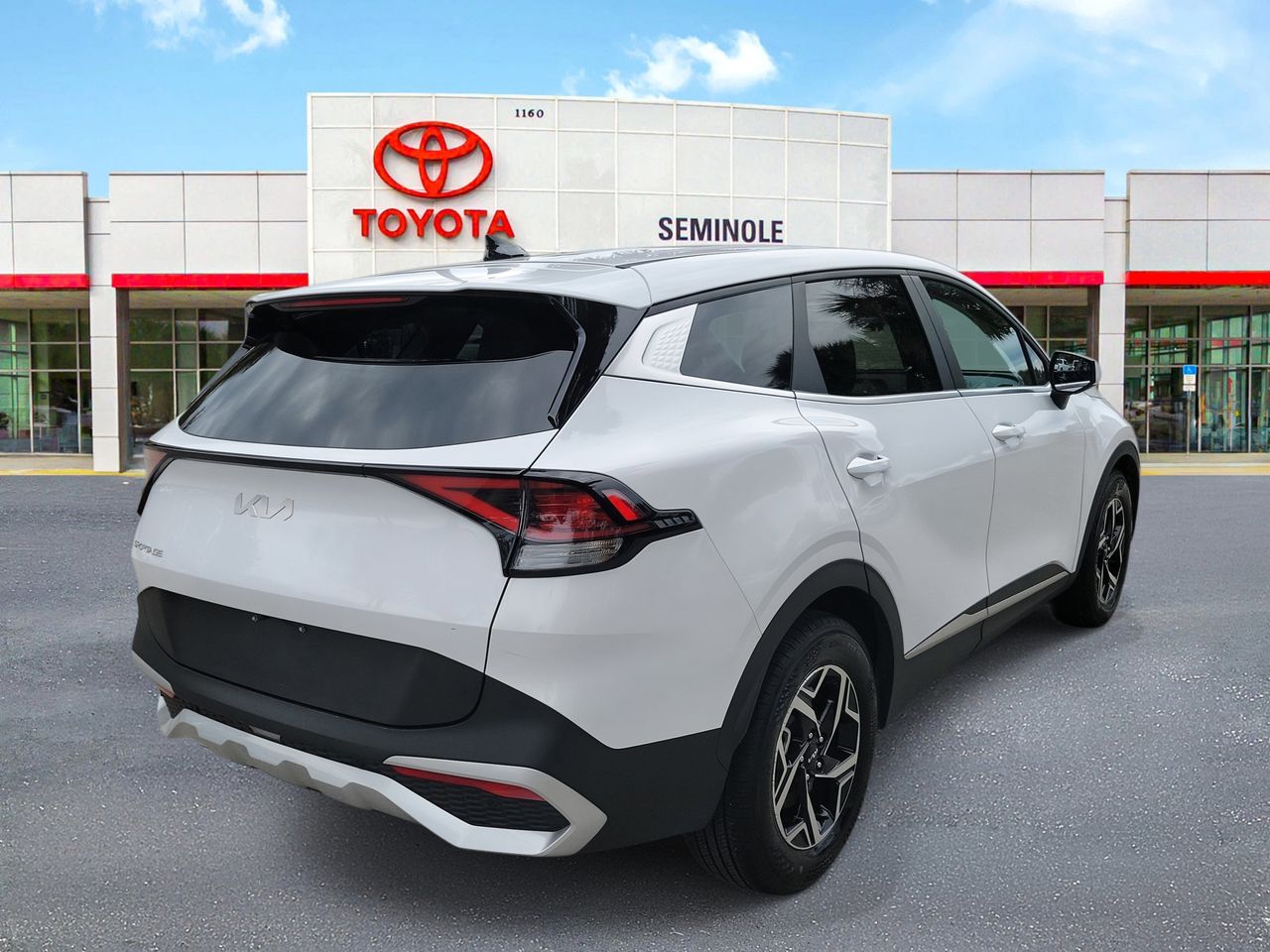 2025 Kia Sportage LX - Photo 3