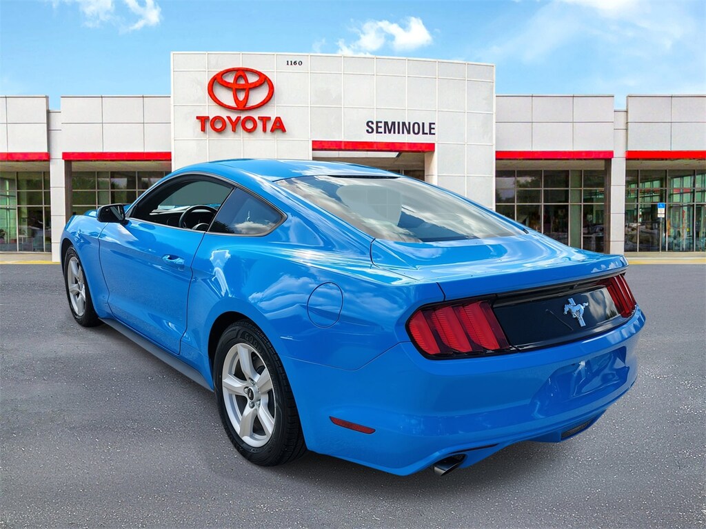 Used 2017 Ford Mustang V6 Coupe
