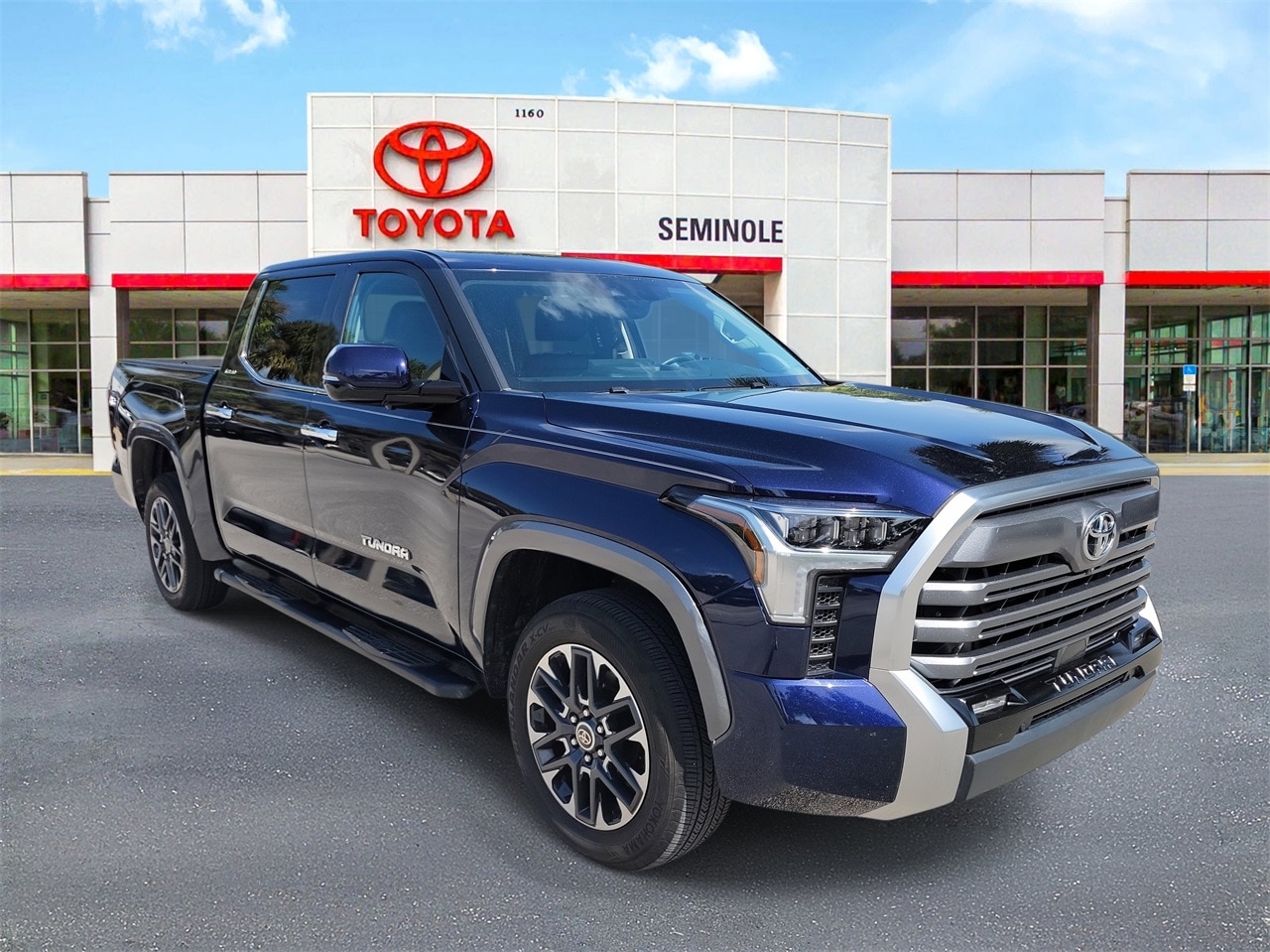 Used 2022 Toyota Tundra Limited with VIN 5TFJA5DB5NX010242 for sale in Sanford, FL