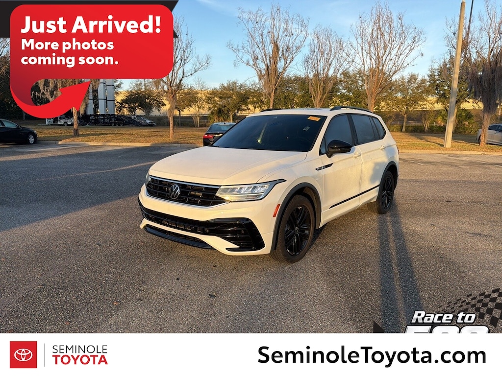 Used 2022 Volkswagen Tiguan 2.0T SE R-Line Black SUV