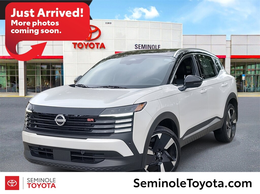 Used 2025 Nissan Kicks SR SUV