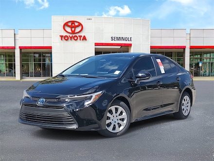 2025 Toyota Corolla Hybrid LE Sedan