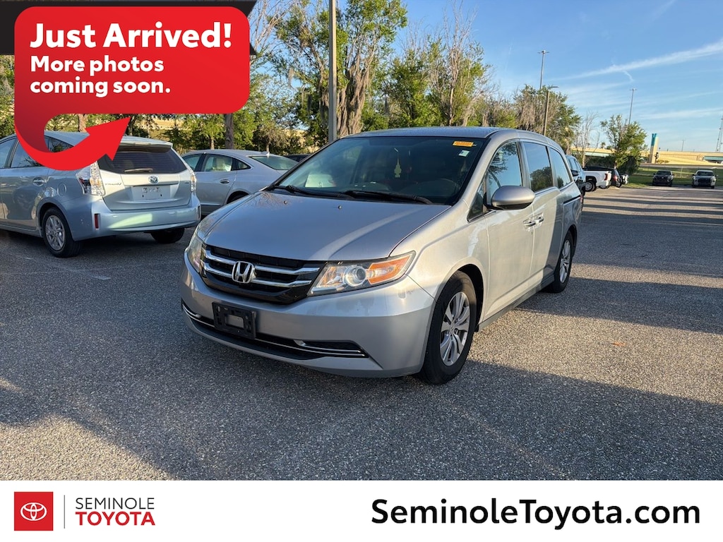 Used 2016 Honda Odyssey SE Minivan/Van