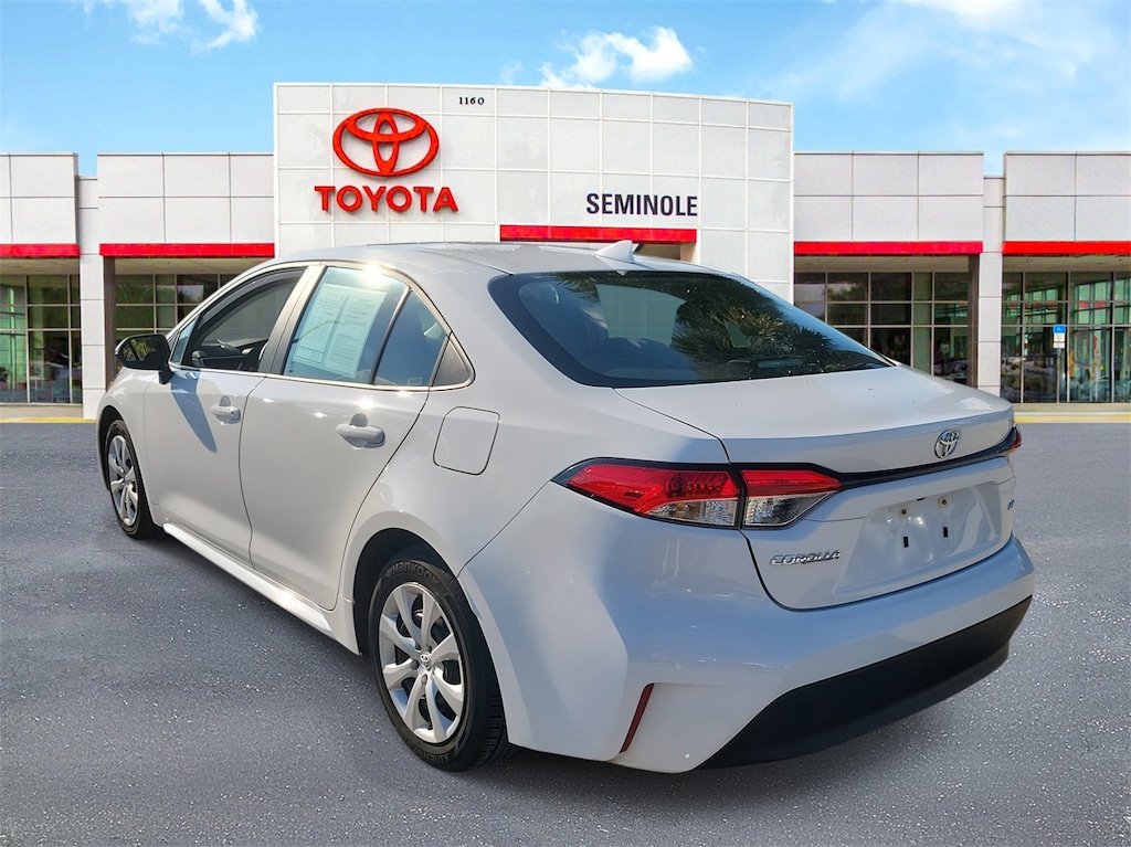 Used 2024 Toyota Corolla LE Sedan