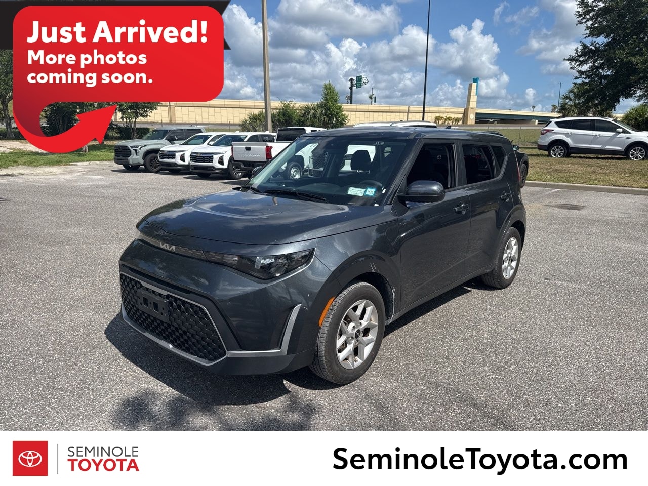 2025 Kia Soul 2.0L LX IVT's photo