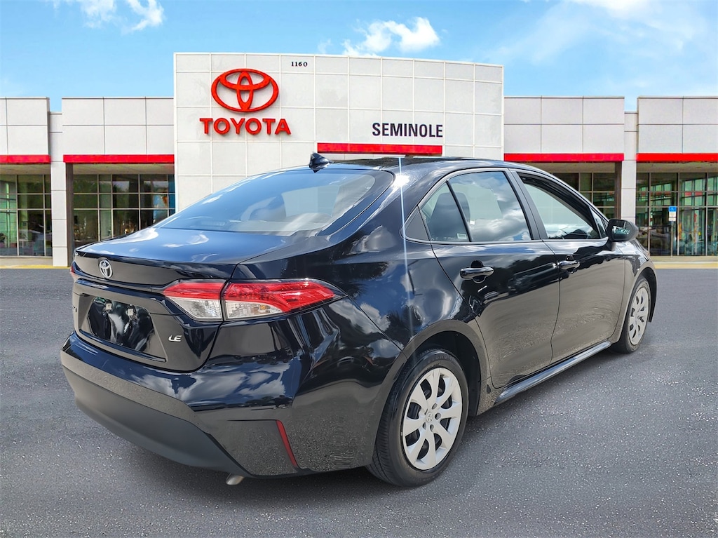 Used 2024 Toyota Corolla LE Sedan