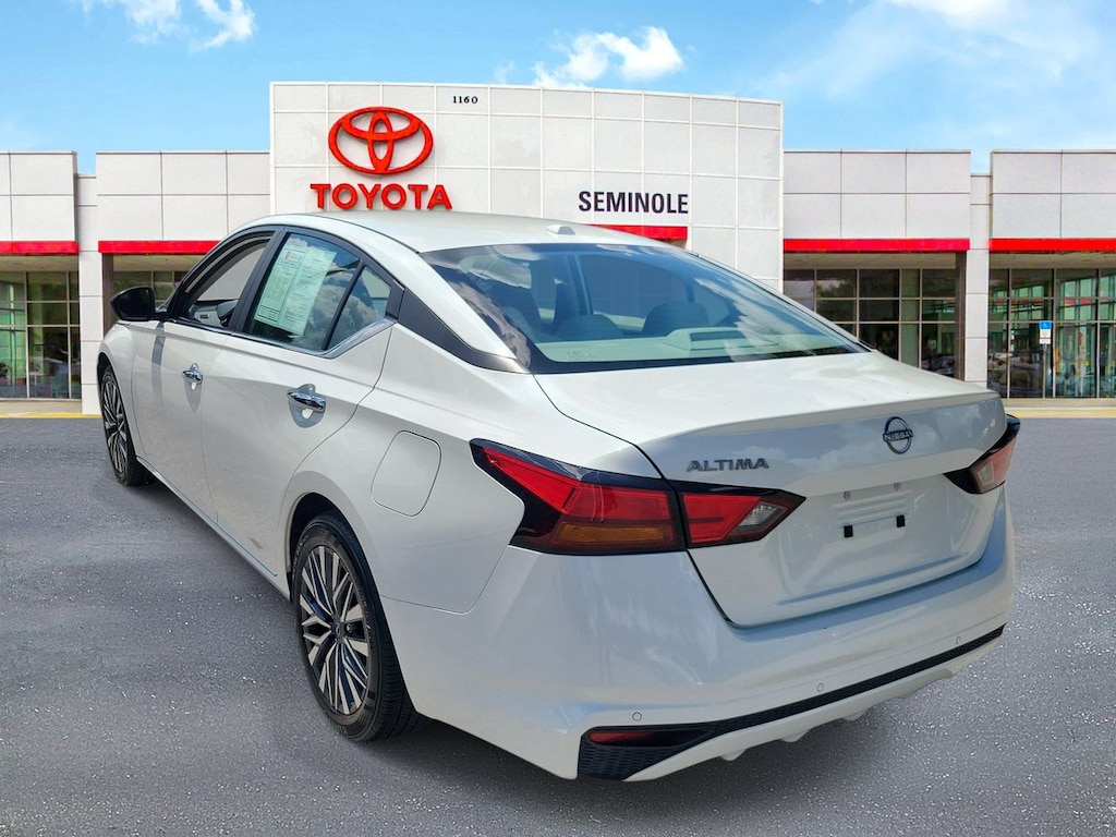 Used 2025 Nissan Altima 2.5 SV Sedan