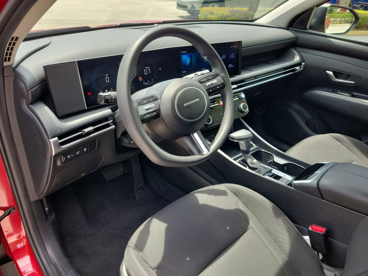 2025 Hyundai Tucson SEL - Photo 15