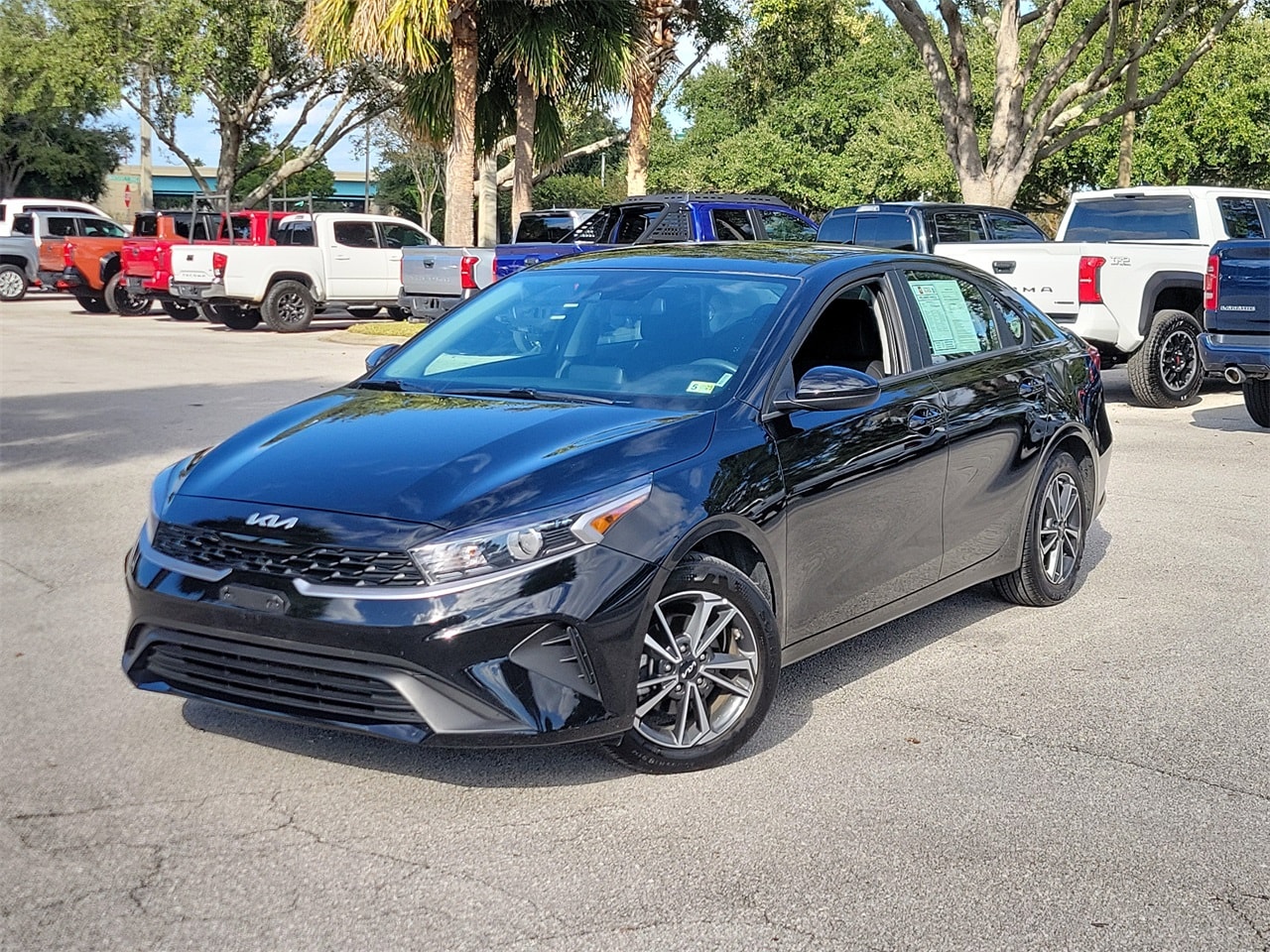 2024 Kia Forte LXS's photo