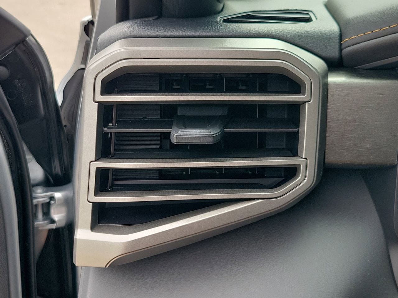 2026 Toyota Tundra Capstone - Photo 32