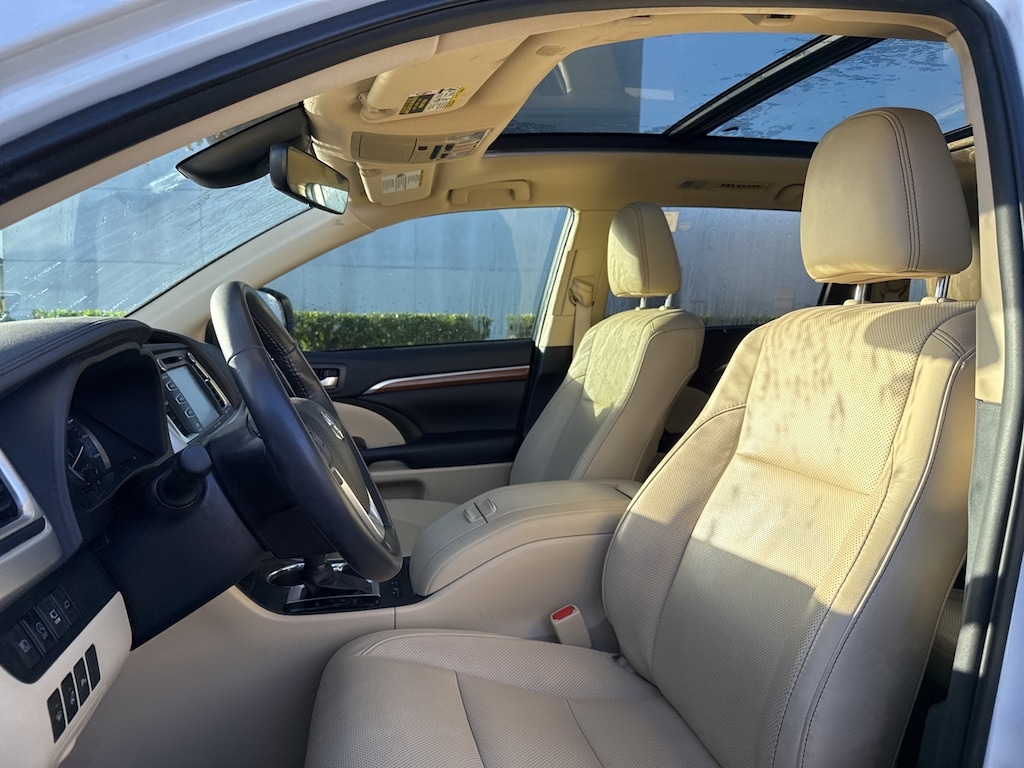 Used 2019 Toyota Highlander Limited Platinum SUV